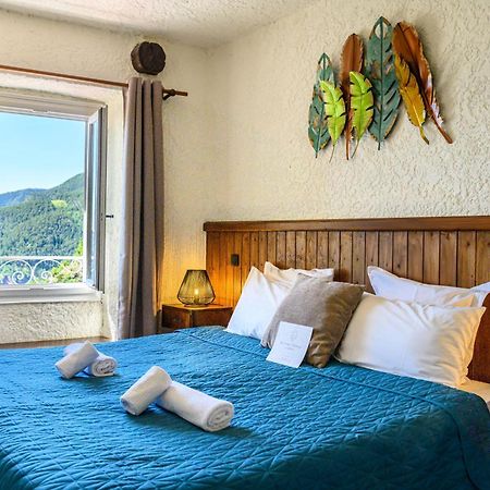 Auberge Lo Robur Roure Eksteriør bilde