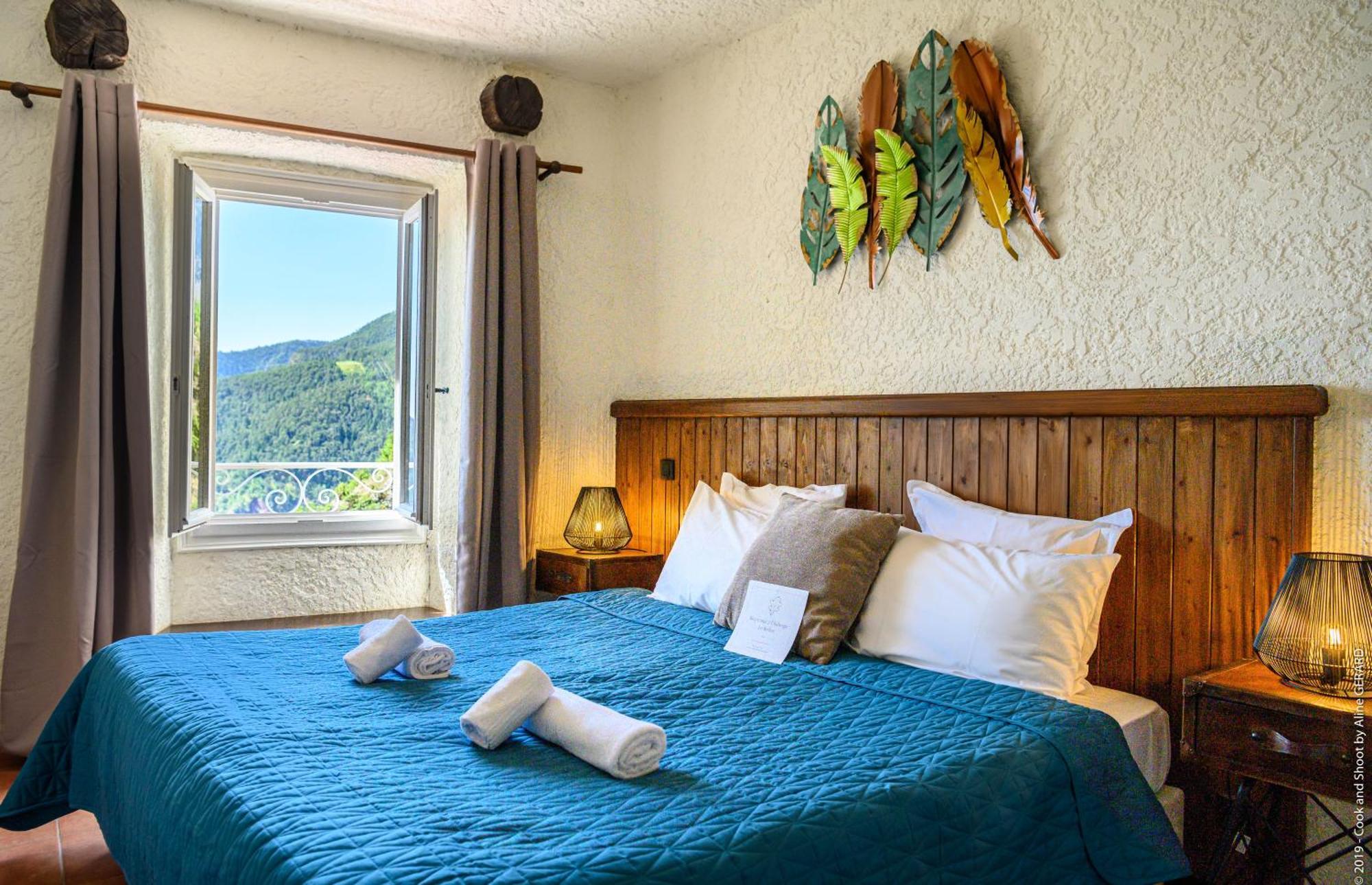 Auberge Lo Robur Roure Eksteriør bilde